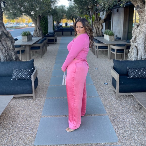 Forever 21 Pink Satin Wide Leg Pants - Picture 5 of 6